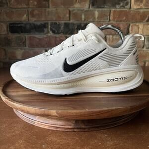 Nike Vomero 18 Summit Coconut Milk Women's 9 Max Cushion Running Shoes Sneakers